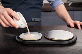 Ooni kitchen scale is easy to use for quick measurements.