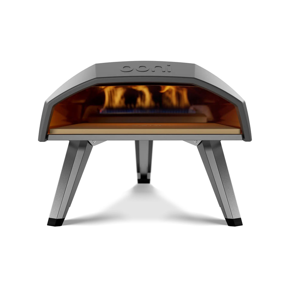 Ooni Koda 12 outdoor setup enabling quick pizza nights.