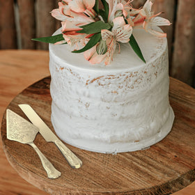 Orblue gift packaging close-up invites a timeless wedding keepsake.
