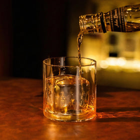 ORI Future GLAZER mini produces 2.25 x 2.28 inch ice cubes