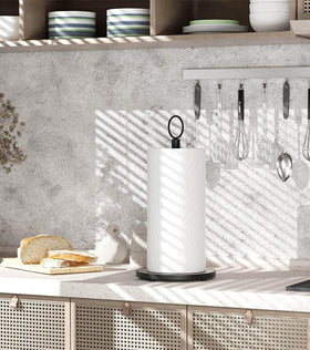OROPY assembled stand delivers quick setup for any counter.