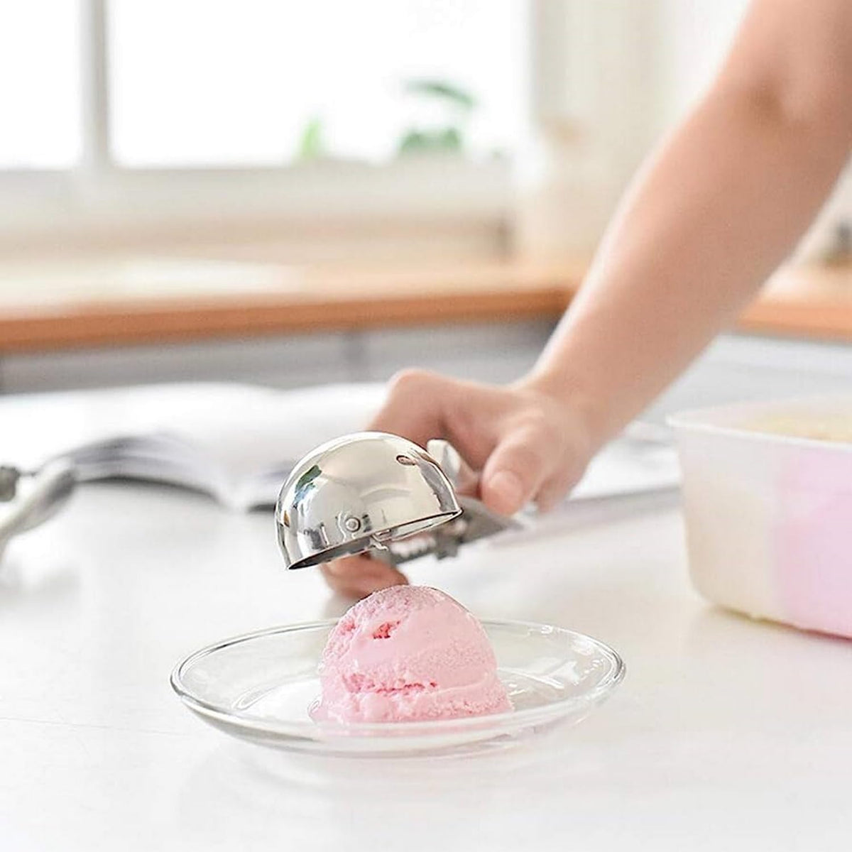 OSHLANT small cookie scoop 1.5 Tbsp for precise cookies