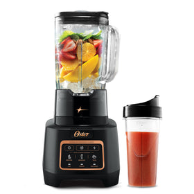 Oster Extreme Mix Blender with Boroclass glass jar for easy cleanup and durability.
