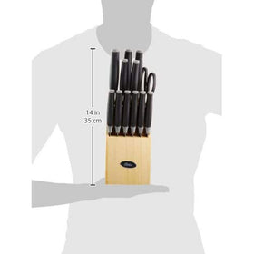 Oster Lindbergh teal and black block on counter adds style and durability.