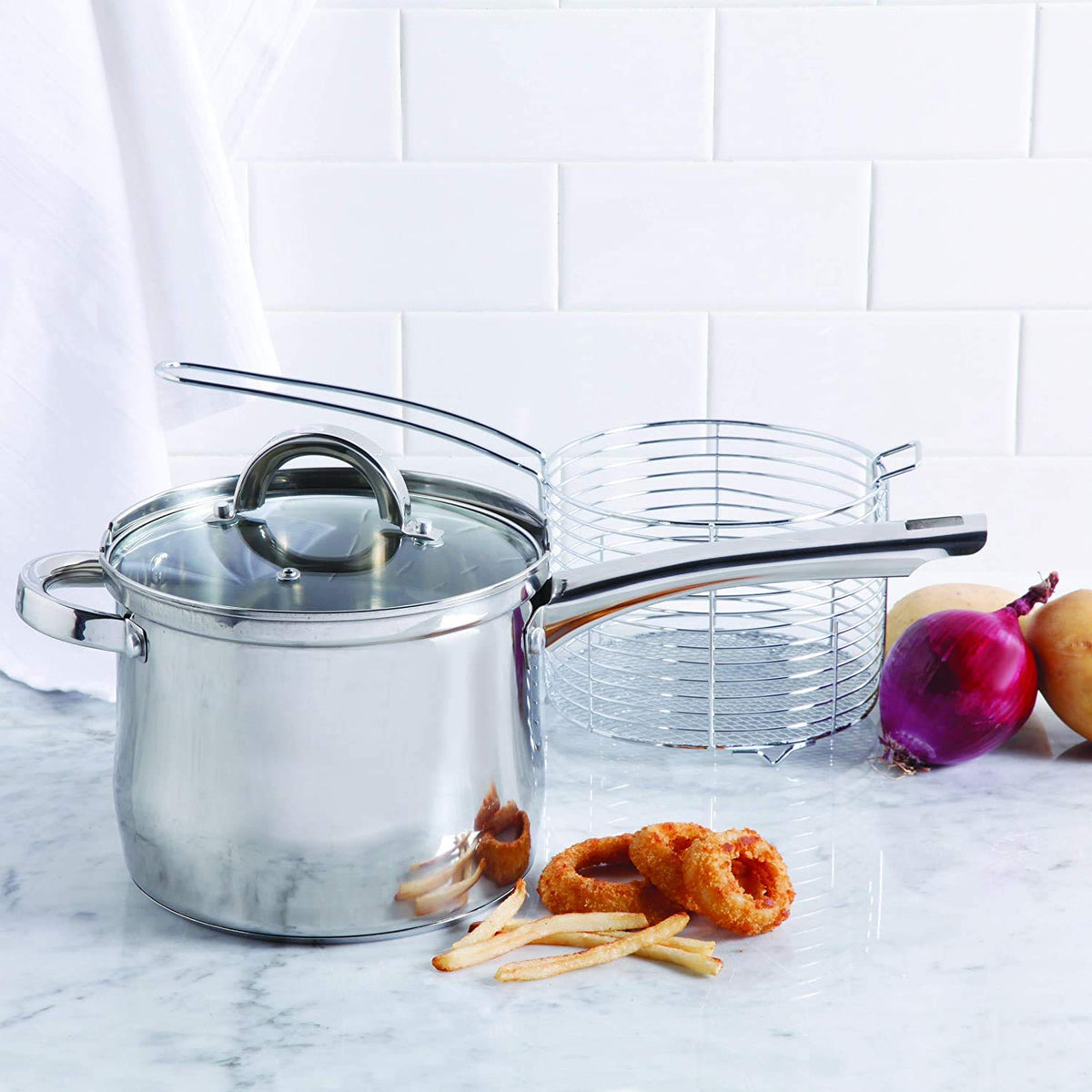 Oster Sangerfield riveted handles offer strong, durable grip.