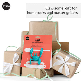 OTOTO Aqua crab steam release helps vent moisture while utensils rest.