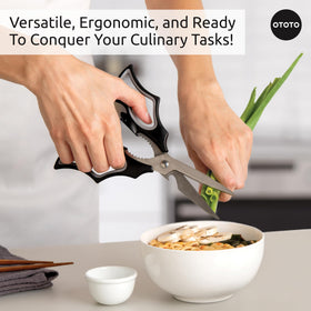 OTOTO Elizabat stainless blades provide clean, accurate slices