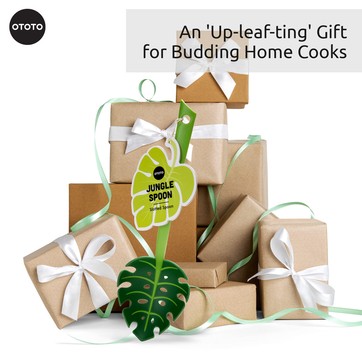 OTOTO Jungle Spoon ideal for serving pasta and tossing salads.