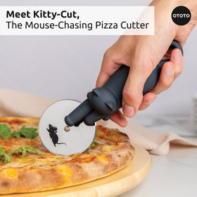 OTOTO Muscateers Mary Cat scraper spatula with flexible edge for easy jar scraping.