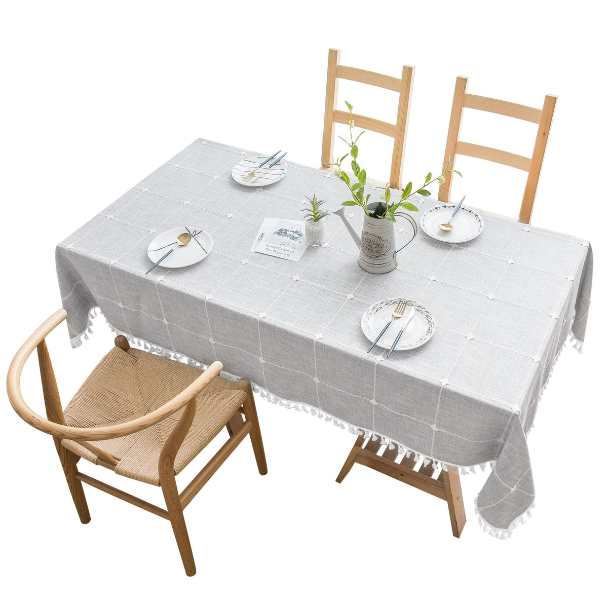 Oubonun versatile grey tablecloth ideal for farmhouse to modern dining