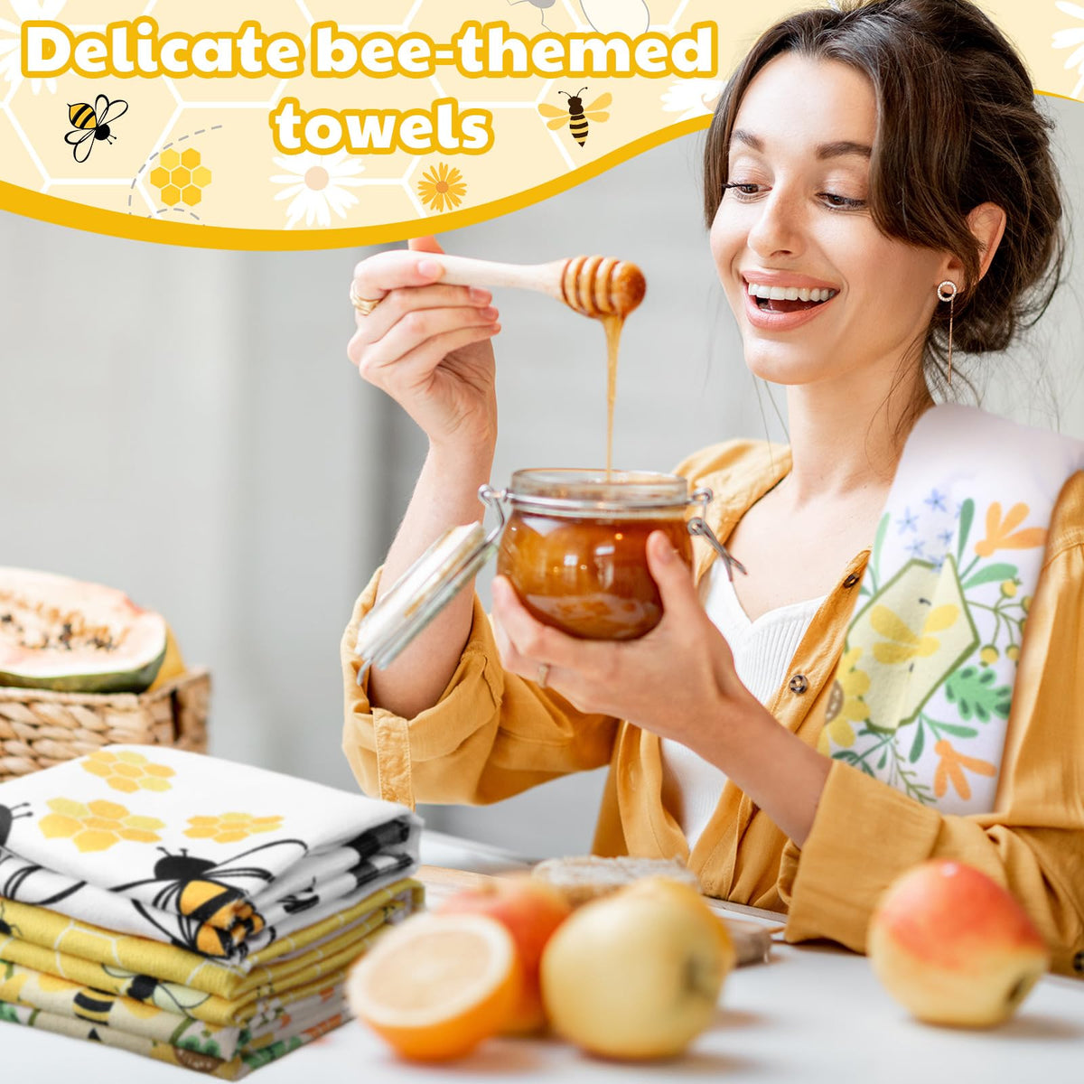 Oudain daisy-design towel print brings cheerful color to any kitchen.