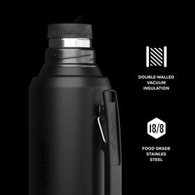 Outdoors Professional stainless-steel durable body resists dents and flavor transfer.