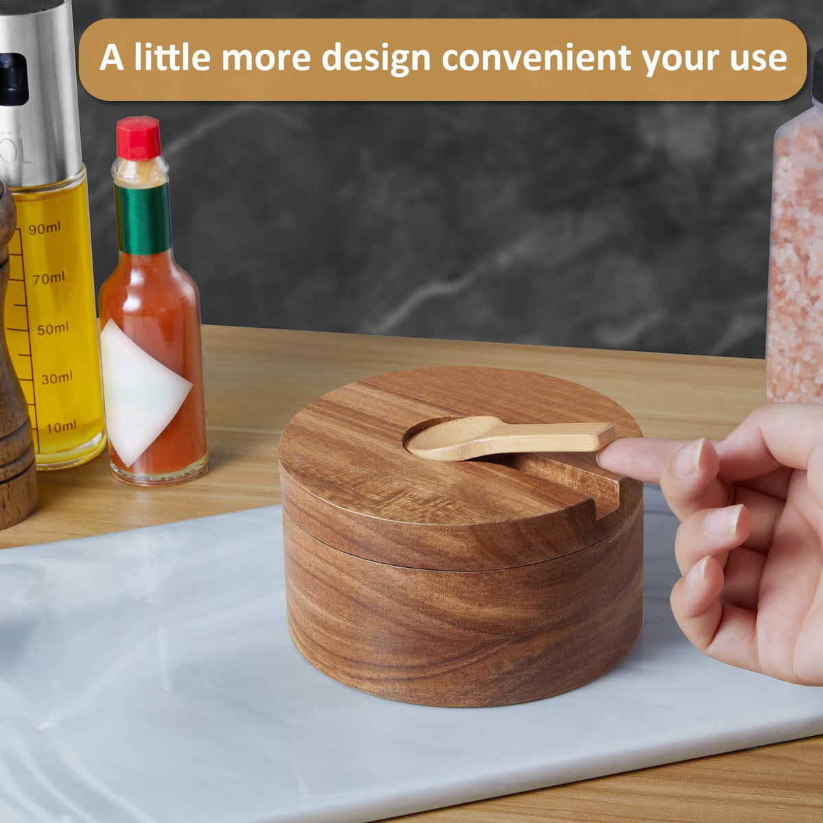 OUTNILI salt box keeps herbs or seasonings fresh on display.