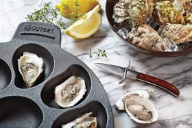 Outset oysters-on-shell presentation on this pan elevates seafood dinners.