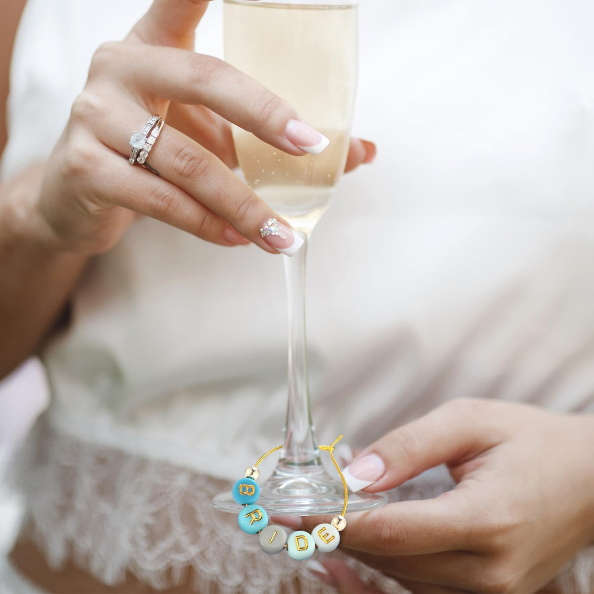 Outus complete kit contents help you customize party favors