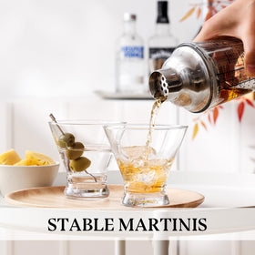OUWO martini glass in lead-free crystal for clear sparkle and durability.
