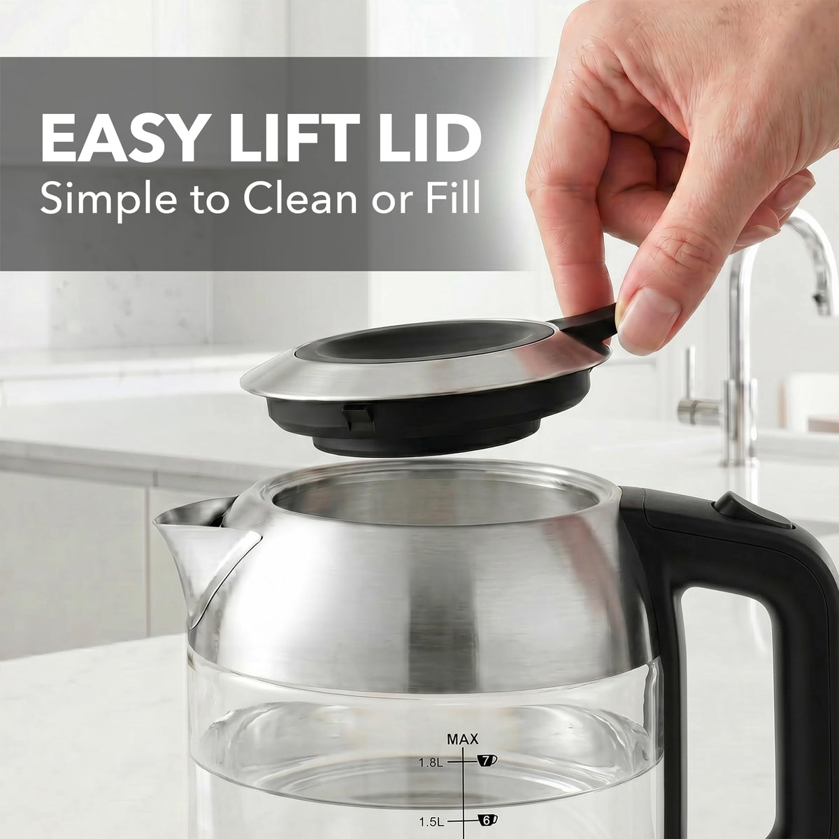OVENTE KG751S clear glass body shows water level and boiling.