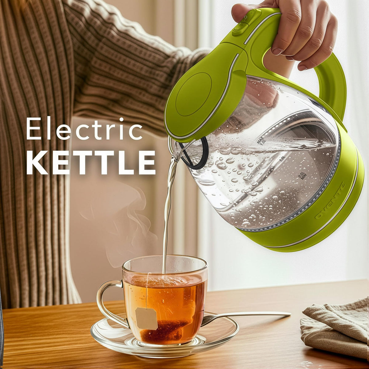 Bright color options green, orange, and pink for the KG83G kettle