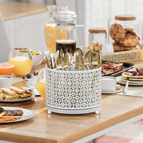 OVICAR raised-edge design prevents tipping while in use