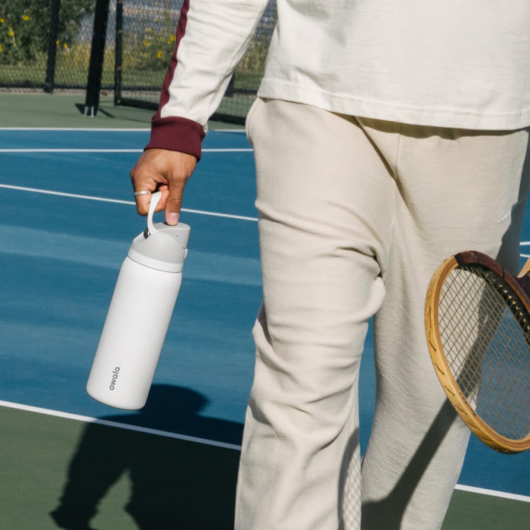 Cup-holder-friendly base fits in cars, bags, and cup holders.