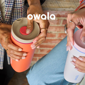 Owala ergonomic grip enables easy handling with minimal spill risk.