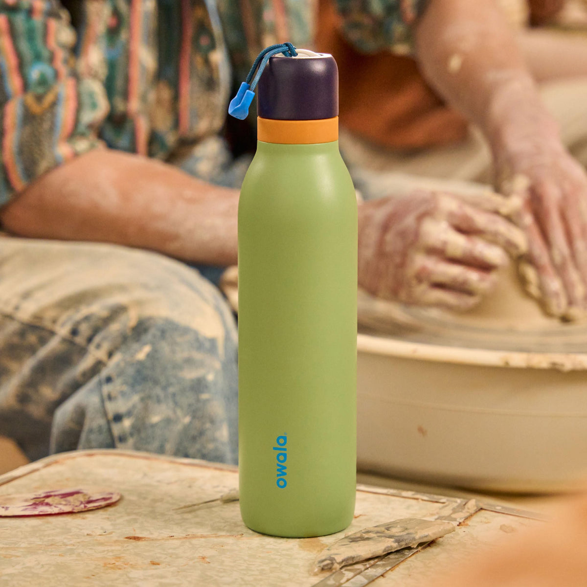 Owala FreeSip Twist insulated stainless exterior keeps drinks cold or hot.