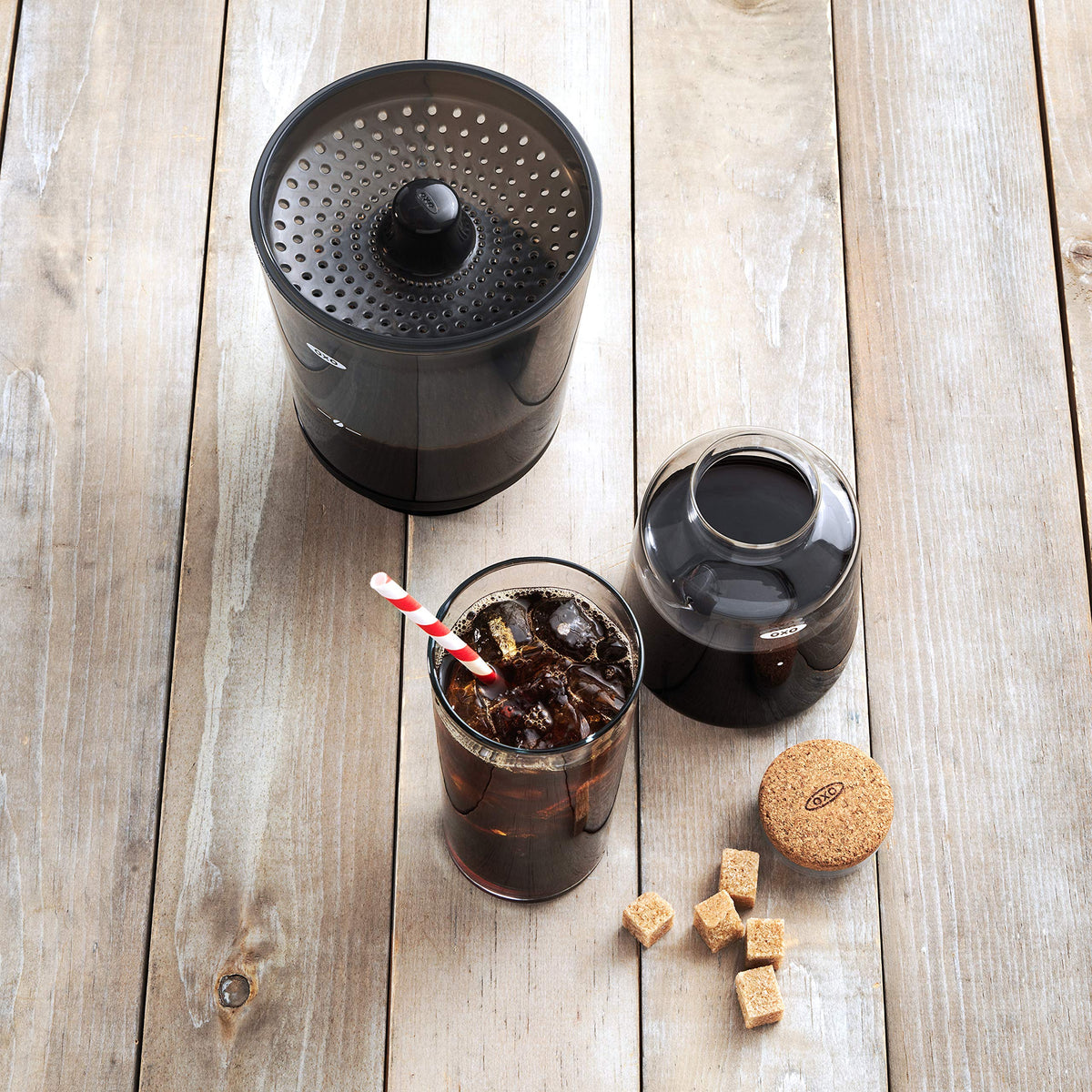 Draining starts automatically when the brewer is placed on the carafe.