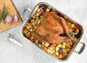 OXO Good Grips readout shows Fahrenheit and Celsius for versatile cooking.
