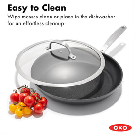 OXO Enhanced drip-free pouring rim reduces spills during transfers.