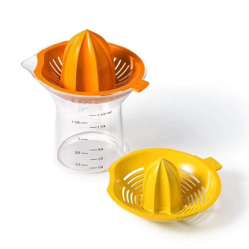 OXO Good Grips 2-in-1 citrus juicer with small reamer for lemons and limes, easy to use.