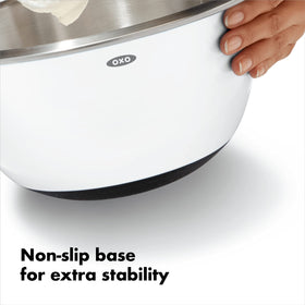 OXO Good Grips brushed interior helps retain temperature for chilling and marinating.