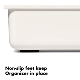 Removable tray shown for quick cleaning and maintenance.