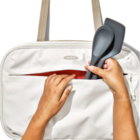 OXO Good Grips casserole carrier oat is ideal for potlucks and picnics.
