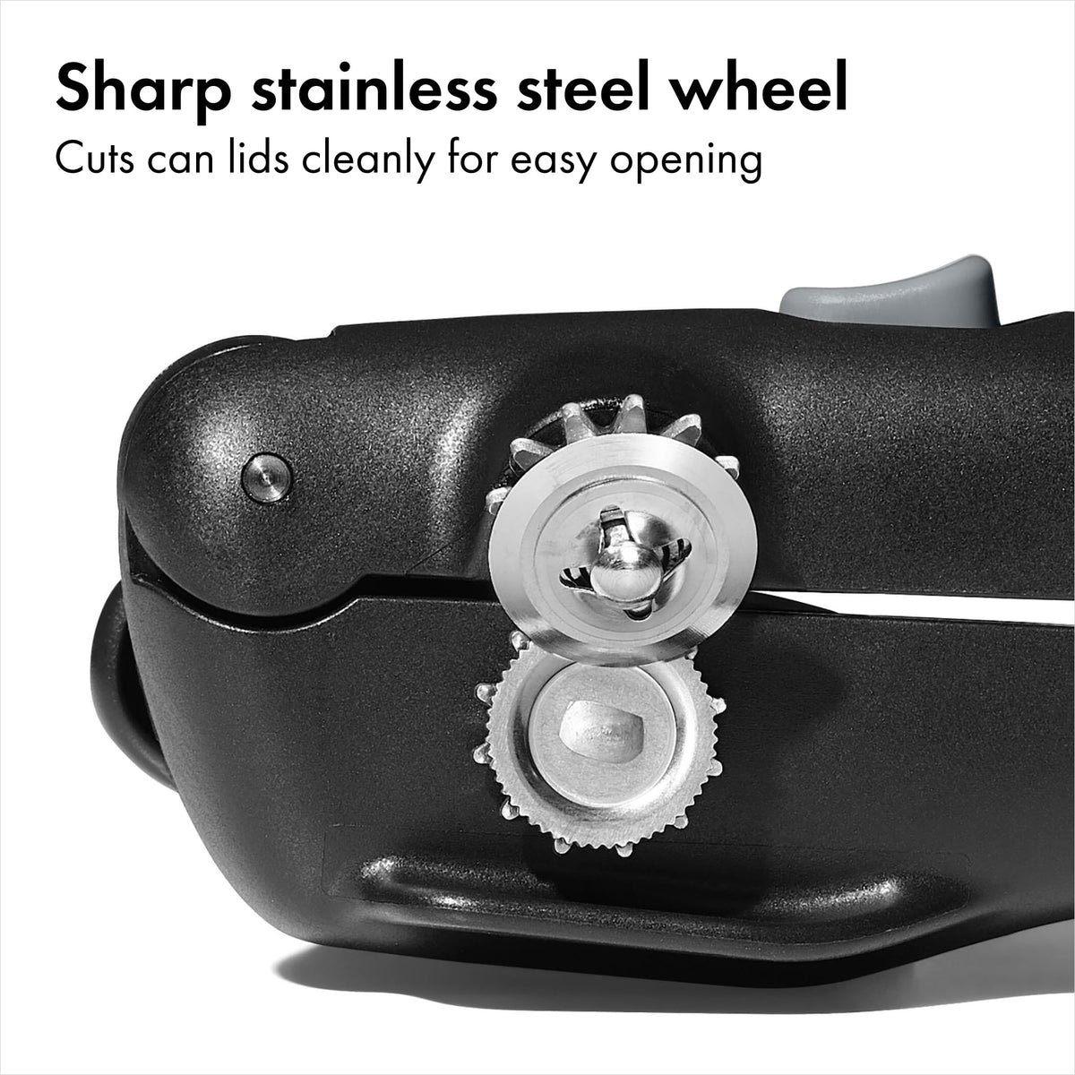 Ergonomic grip ensures comfortable use during long kitchen prep sessions.