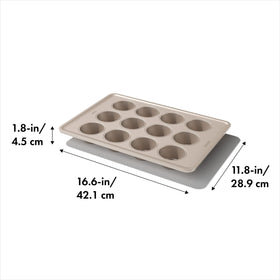 OxO Good Grips pan with micro-textured surface enhances airflow and browning