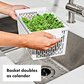 OXO Good Grips Produce Saver comfortable handle for easy transport.