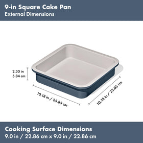 OXO Good Grips rounded interior corners, easier cleaning and release.