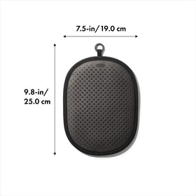 OXO Good Grips silicone pot holder with non-slip diamond pattern improves control when handling hot pans