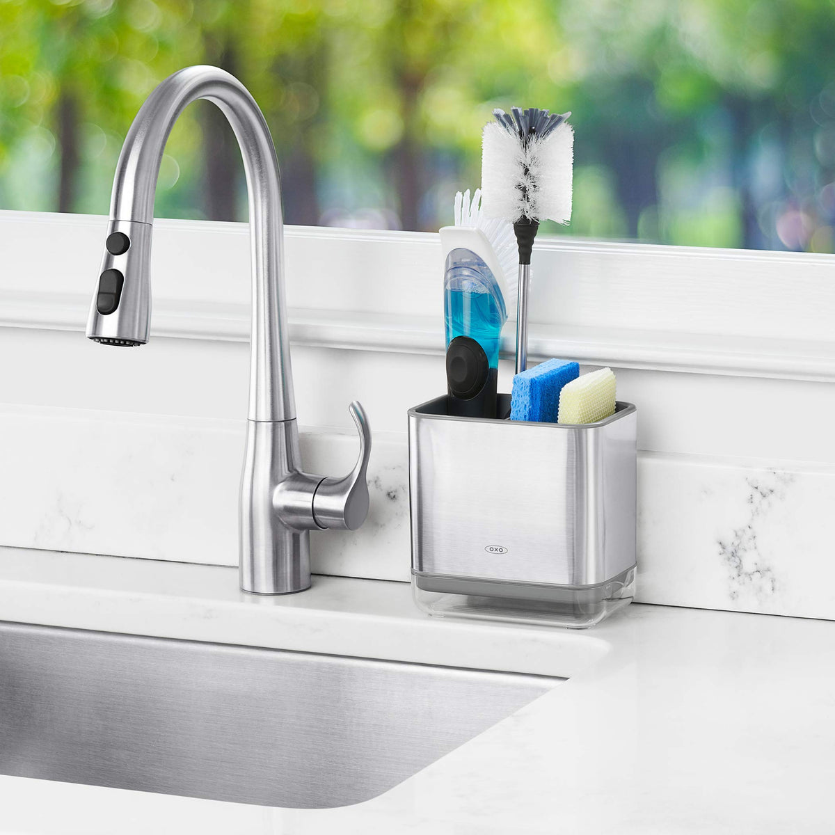 Ventilation holes on OXO Good Grips Sinkware Caddy promote quick drying