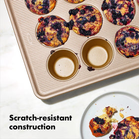 Square-rolled edges on OXO Good Grips muffin pan for a secure grip
