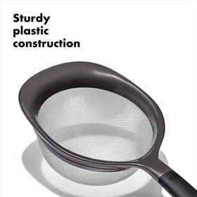 OXO Good Grips strainer set wide rims provide stable balance on bowls.