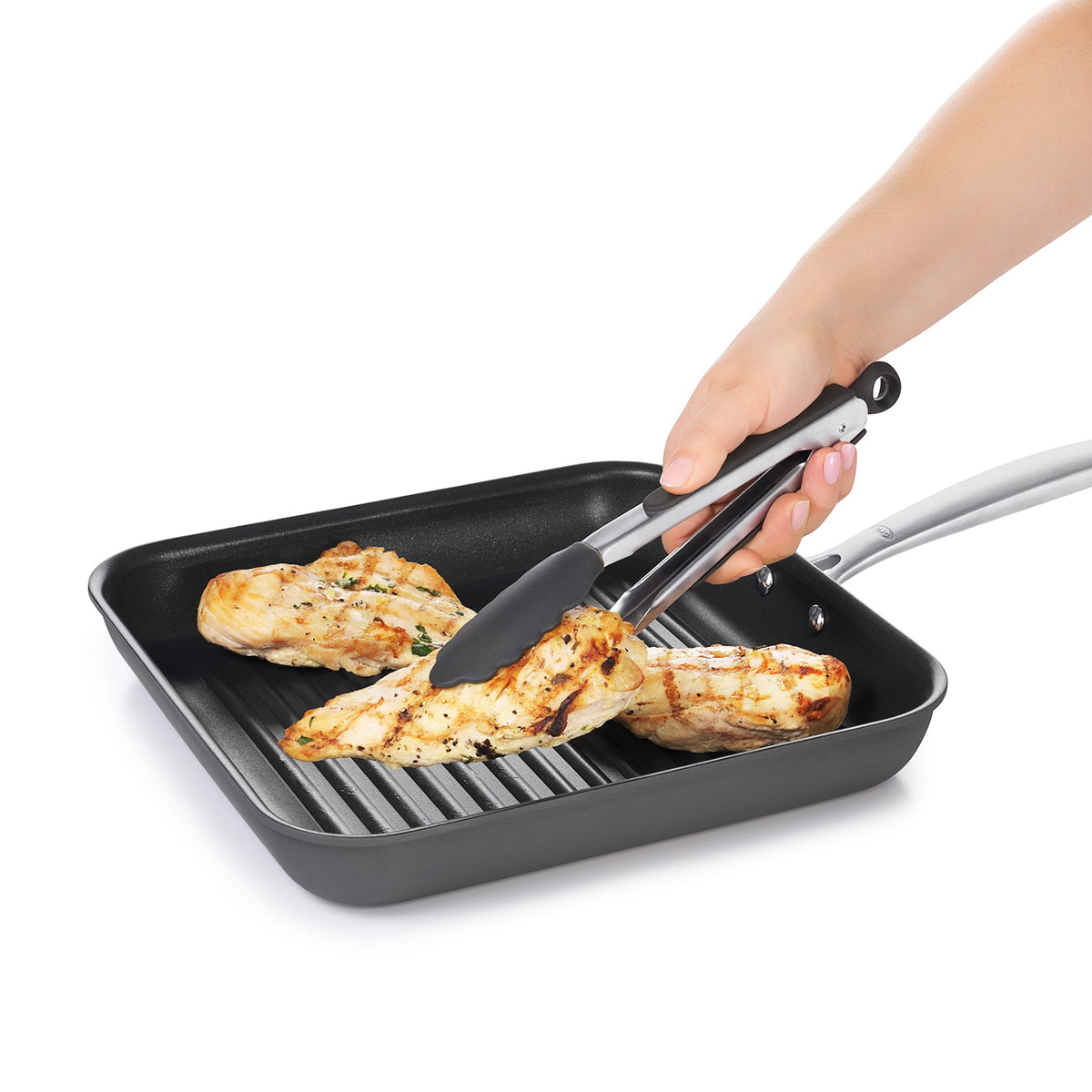 OXO Good Grips silicone head resists heat up to 600°F for safe cooking