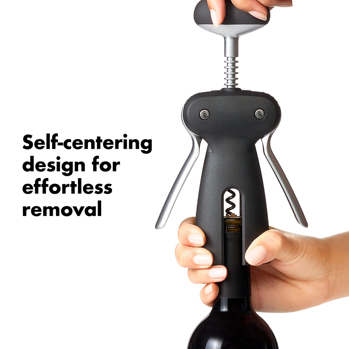 Non-stick self-centering screw minimizes cork breakage in the OXO Corkscrew.