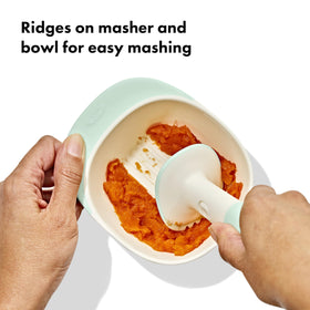 Ridges on the Masher and bowl help create quick, smooth purées