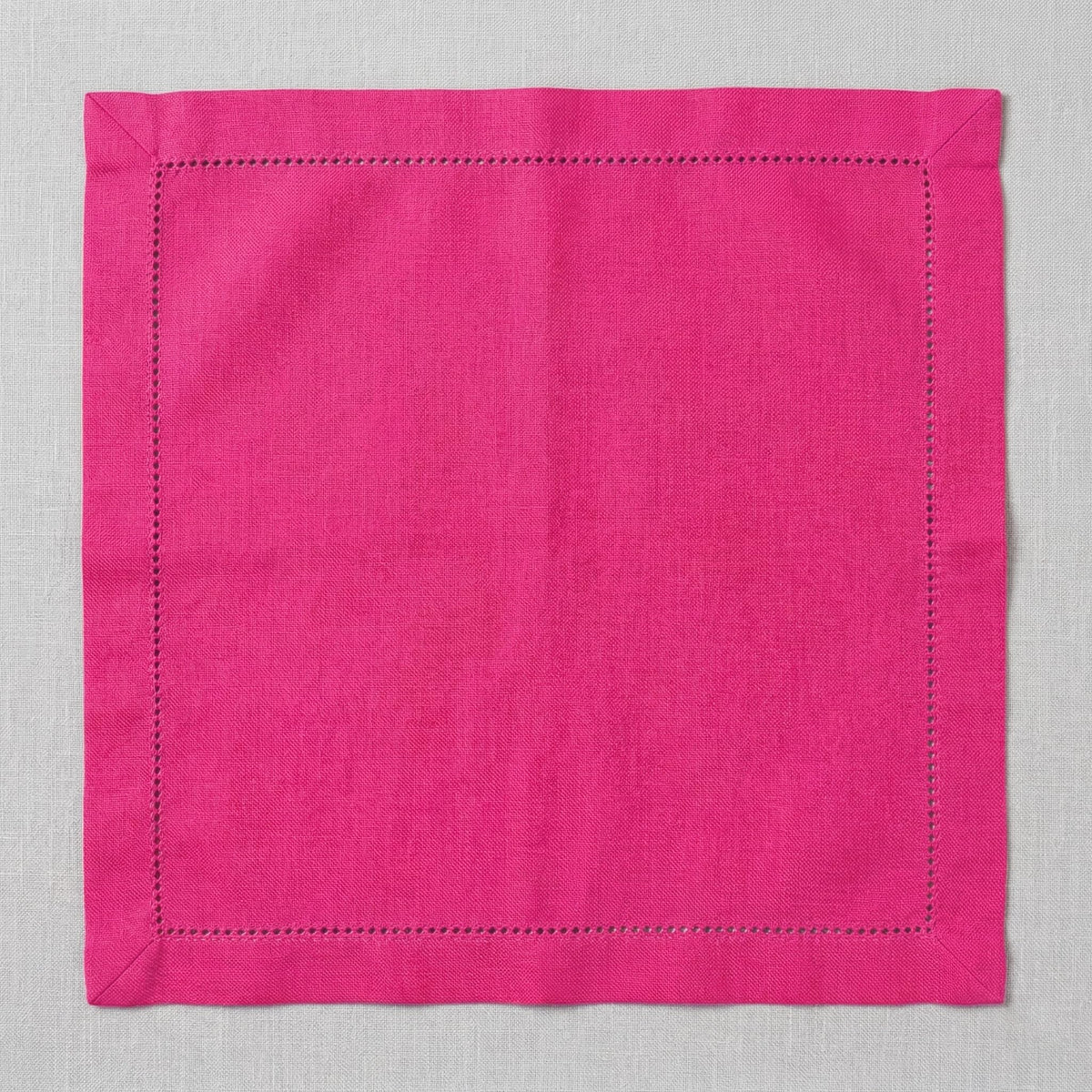 Palisa premium cotton napkins withstand repeated use and maintain shape.