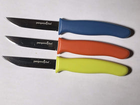 Pampered Chef paring knife set showing all knives aligned for versatile prep