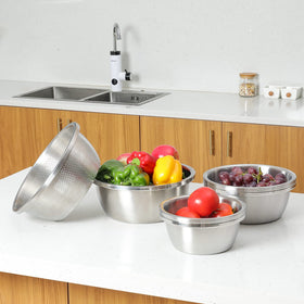 Paoli colander side view shows 2 mm drainage holes for reliable water release.