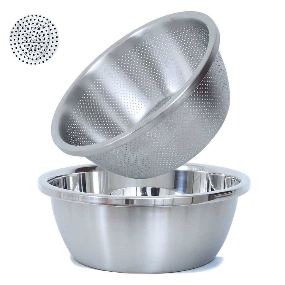 Paoli colander 2mm pore close-up highlights quick drainage for grains and vegetables.