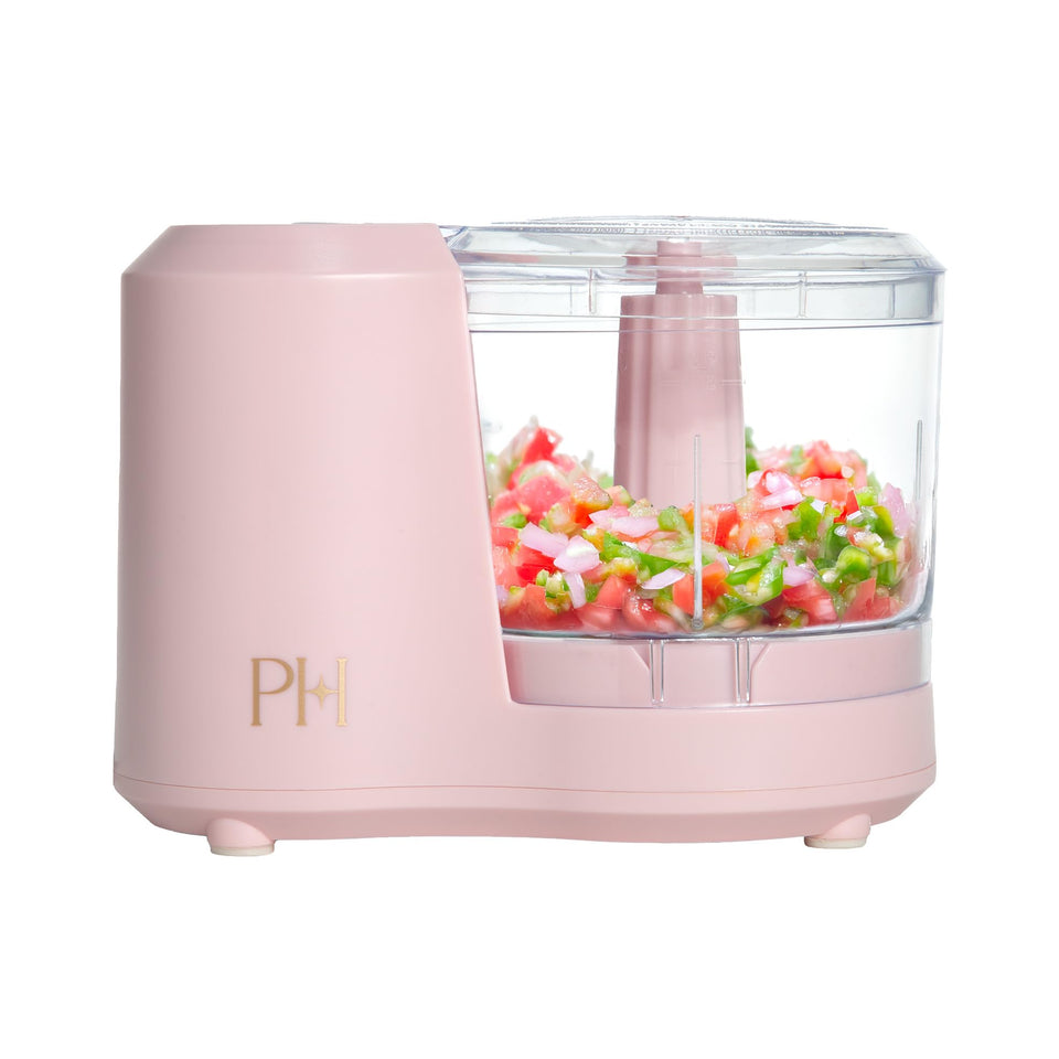 Paris Hilton 1.5-Cup Pink Chopper front view for compact prep