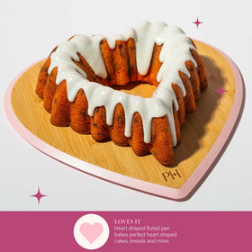 Paris Hilton cast aluminum bakeware ensures even heat and reliable browning.